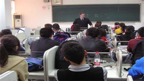 新加坡莎顿国际学院优秀课程介绍