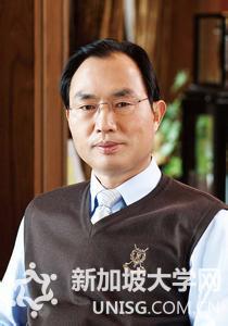 上海余山国际高尔夫俱乐部董事长张幼才送4岁儿子留学新加坡