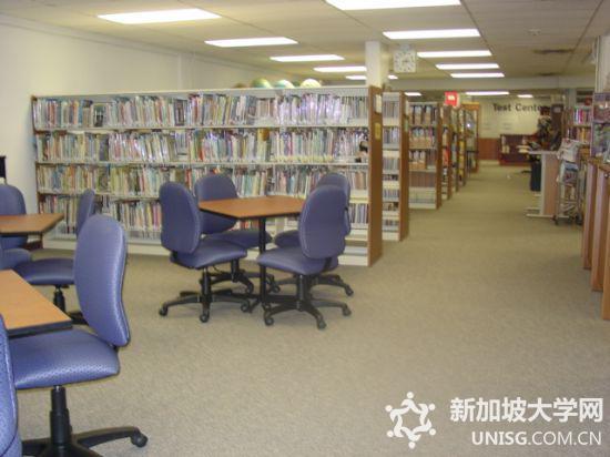 新加坡TMC学院注重学生实践能力的培养