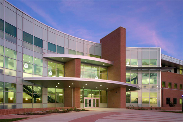 新加坡百汇护理学院护士大专课程介绍