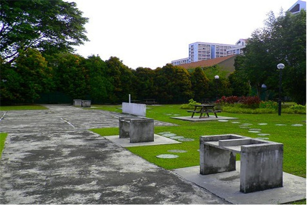 新加坡SSTC学院获得Edu Trust认证