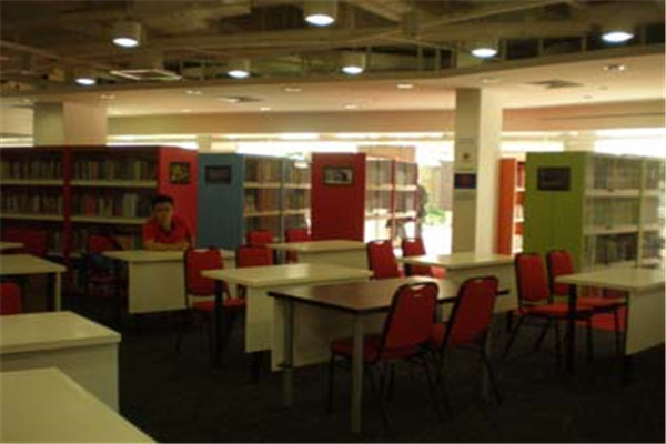 新加坡AEC学院签证绿色通道介绍