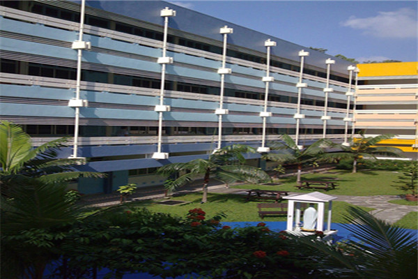 新加坡莎顿国际学院留学研究生费用