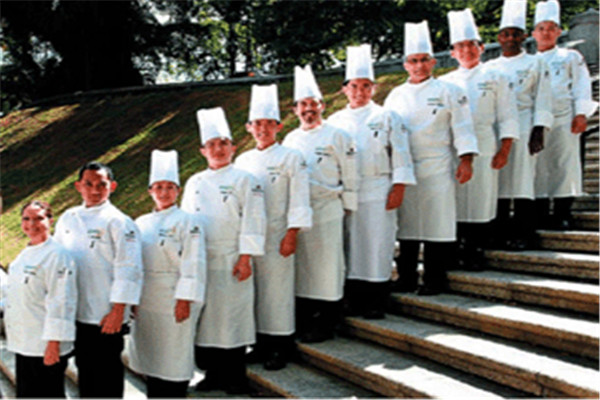 新加坡香阳环球厨师学院留学基本费用介绍