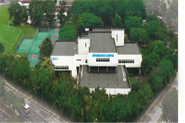 新加坡英华美学院地理位置怎么样